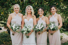 Load image into Gallery viewer, CLASSIC UNSTRUCTURED- BRIDE BOUQUET