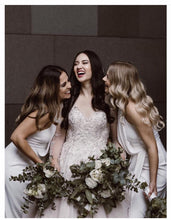Load image into Gallery viewer, DESIREE - Bridesmaid Bouquet