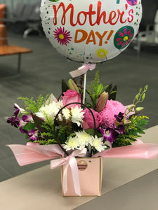 Mother’s Day Floral Bag including Balloon